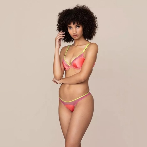 Agent Provocateur - Picture 1 of 11